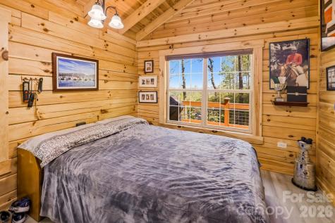 20 Laurel Cottage Lane Black Mountain NC 28711