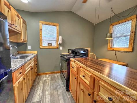 3807 Highway 28 Highway Robbinsville NC 28771