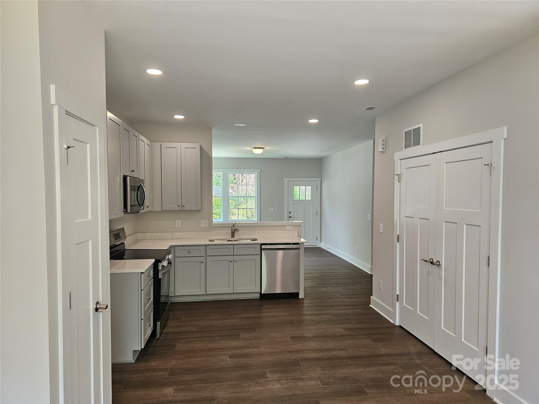 139 Brooks Cove Road Black Mountain NC 28711