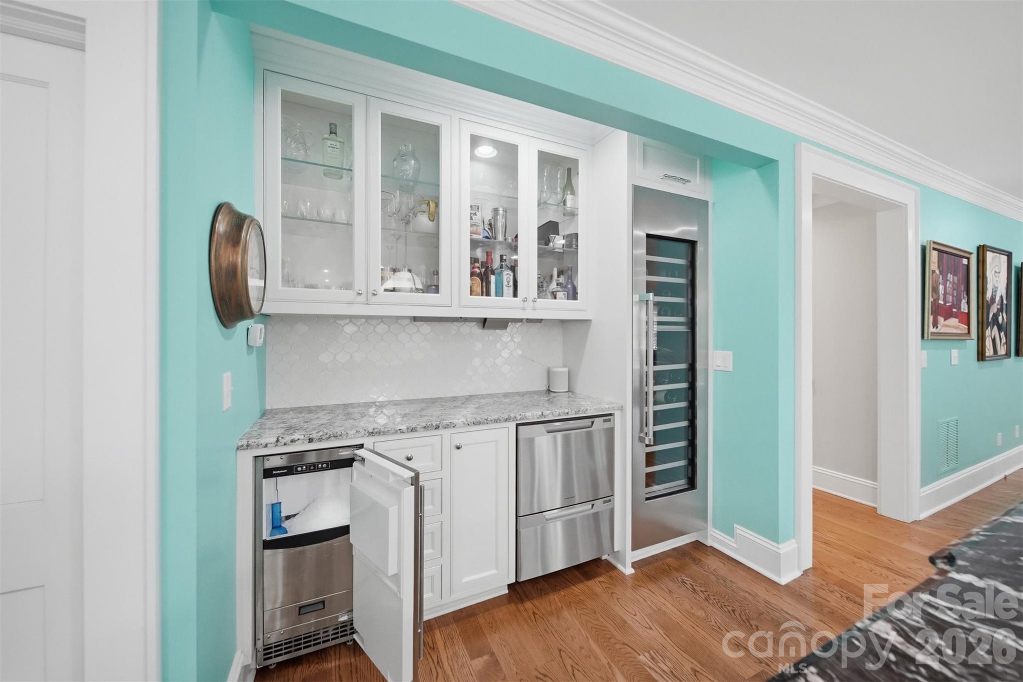 1013 14th Avenue Drive NW Hickory NC 28601