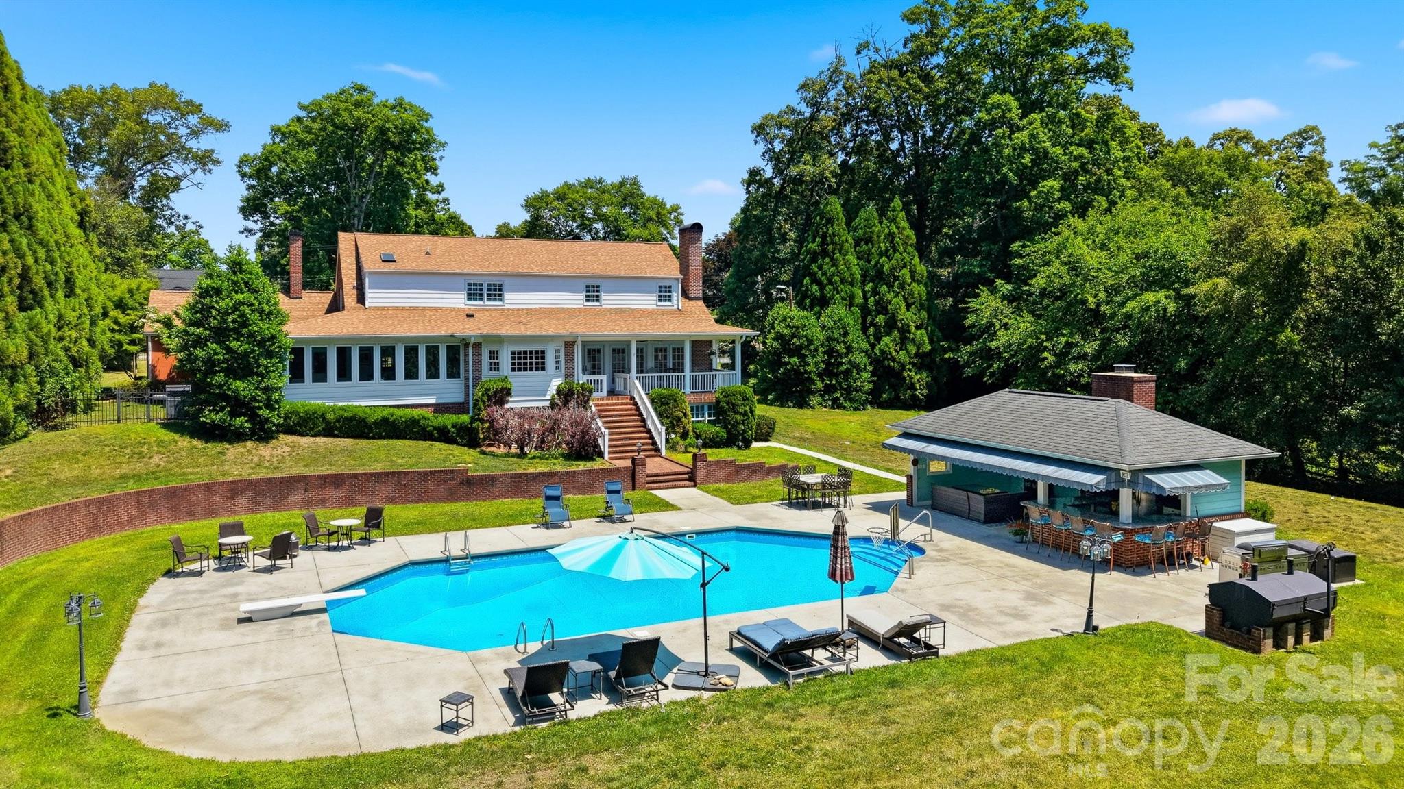 1013 14th Avenue Drive NW Hickory NC 28601