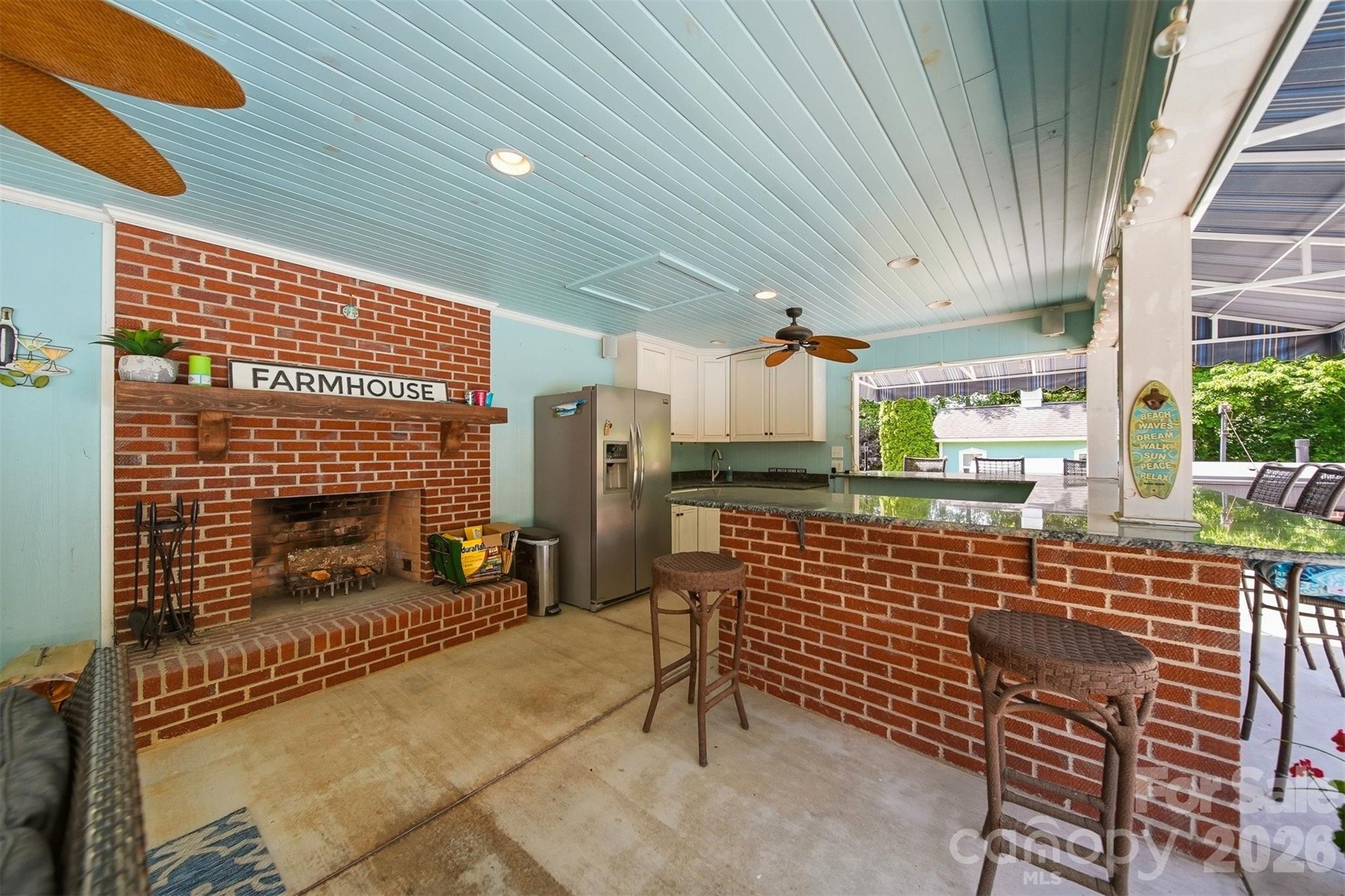 1013 14th Avenue Drive NW Hickory NC 28601