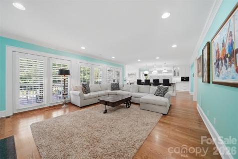 1013 14th Avenue Drive NW Hickory NC 28601