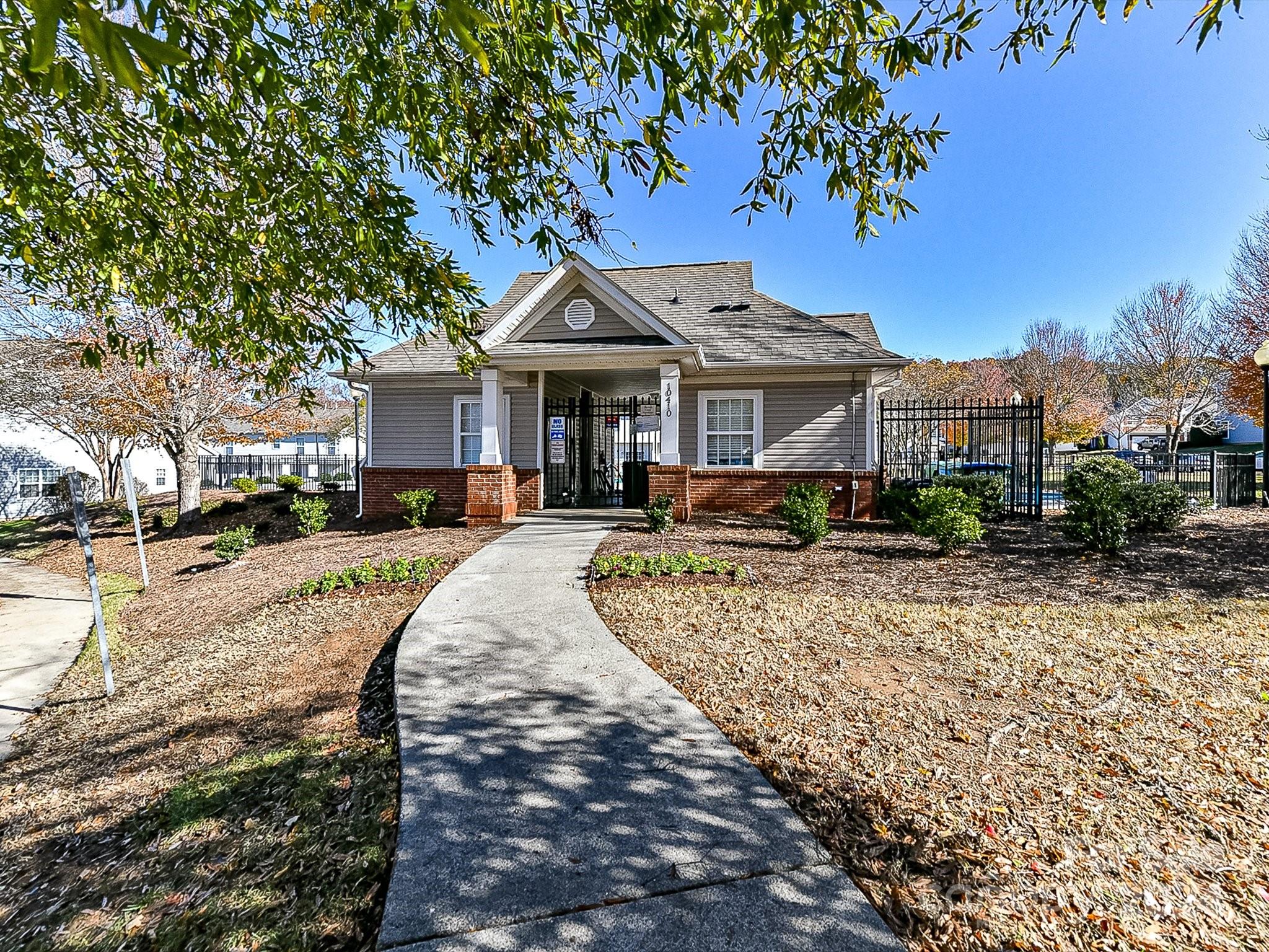 12062 Stratfield Place Circle Pineville NC 28134