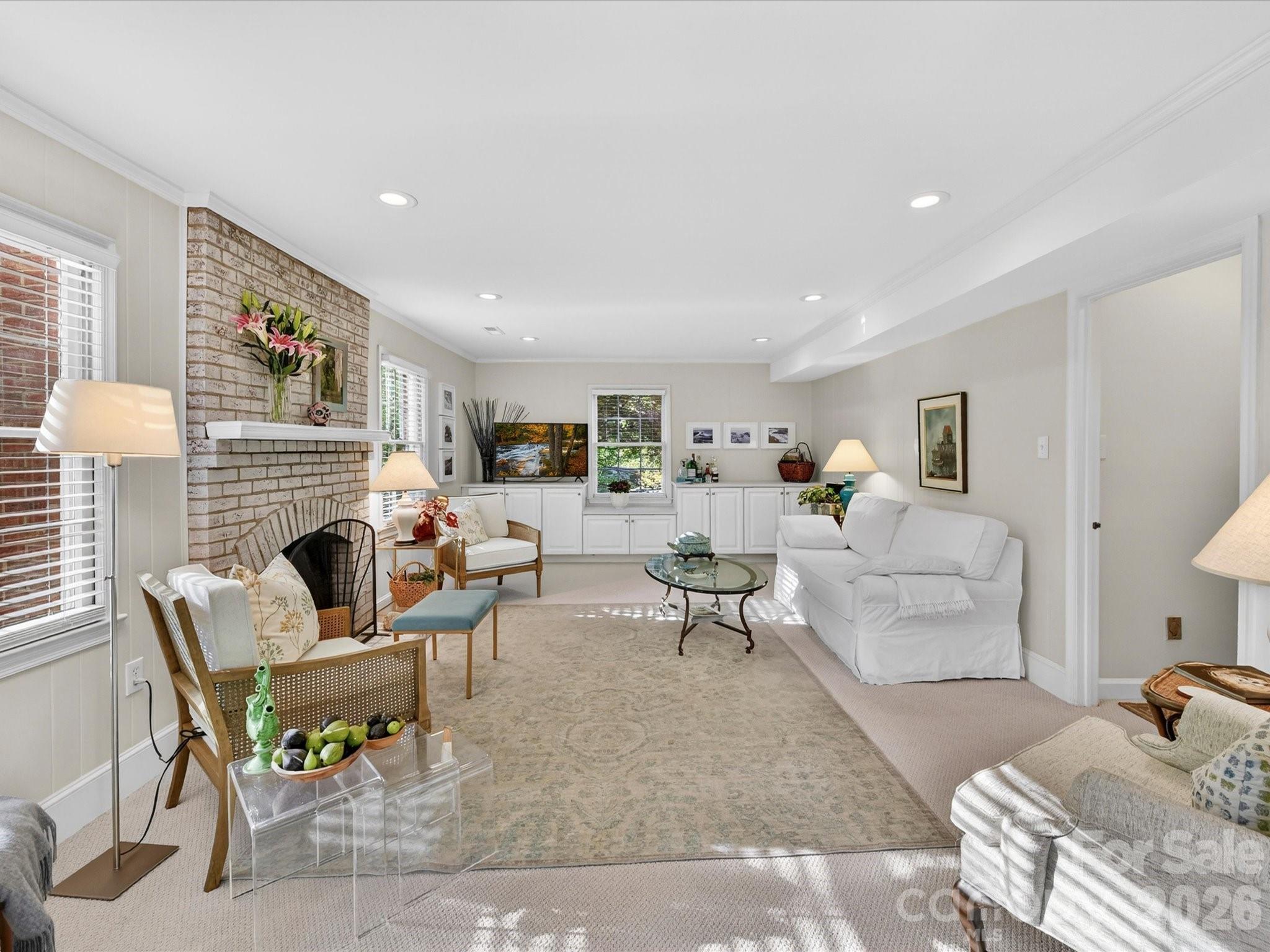 2818 Hinsdale Street Charlotte NC 28210