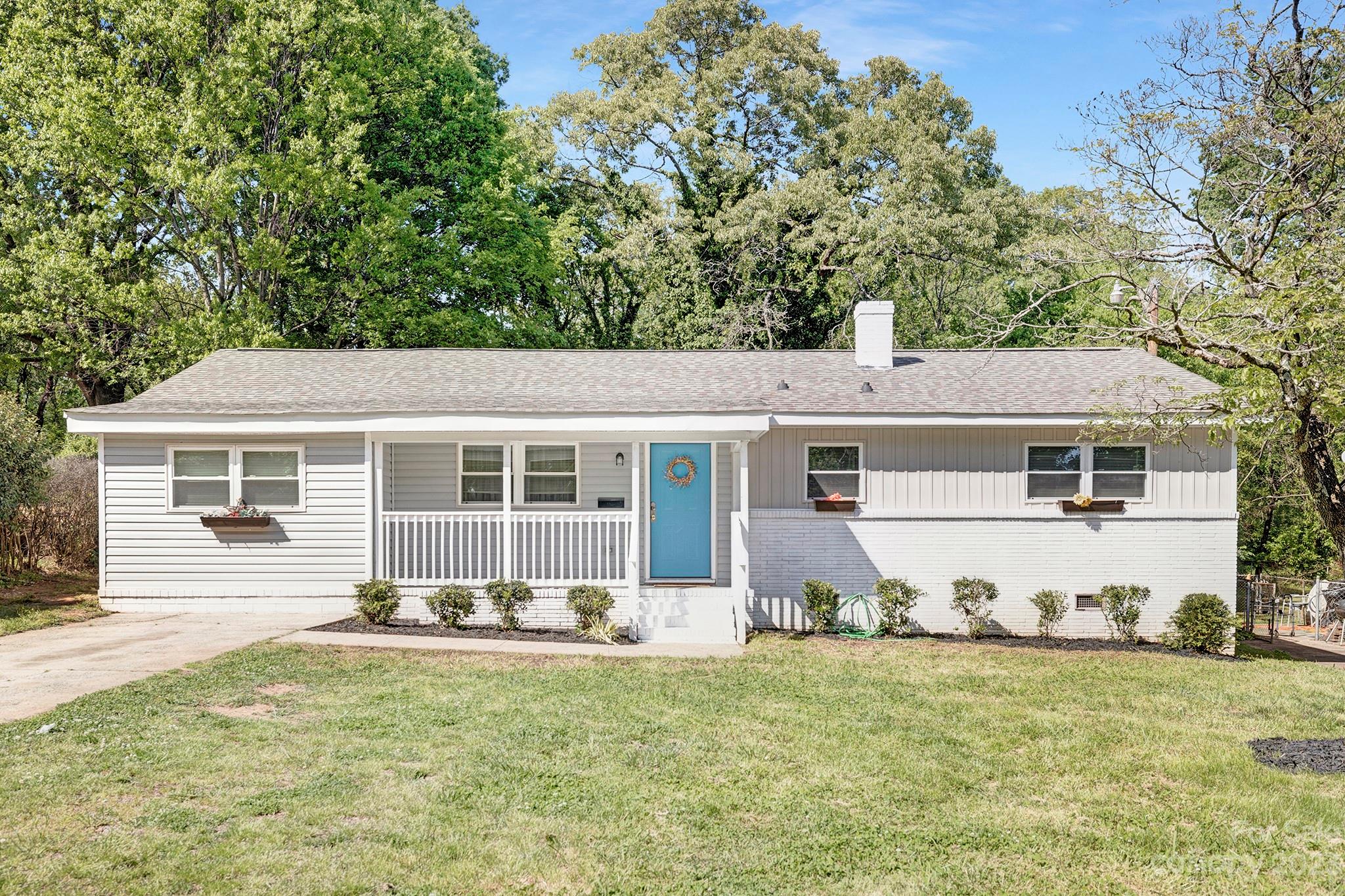 3216 Credenza Road Charlotte NC 28208
