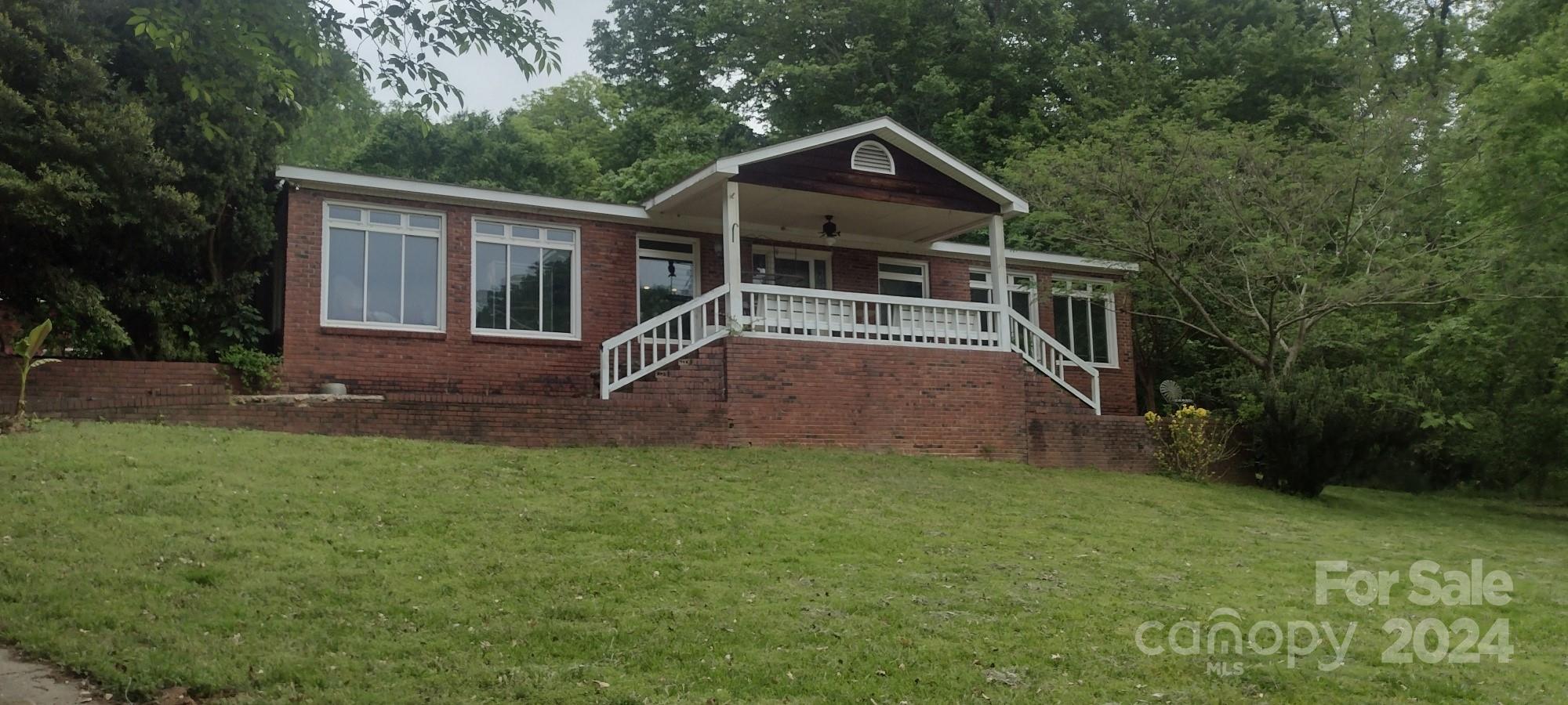 3721 Fox Valley Road Charlotte NC 28278