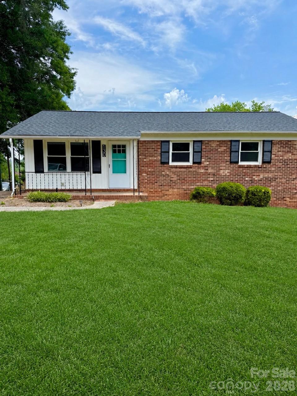 130 N Arlington Avenue Jonesville NC 28642