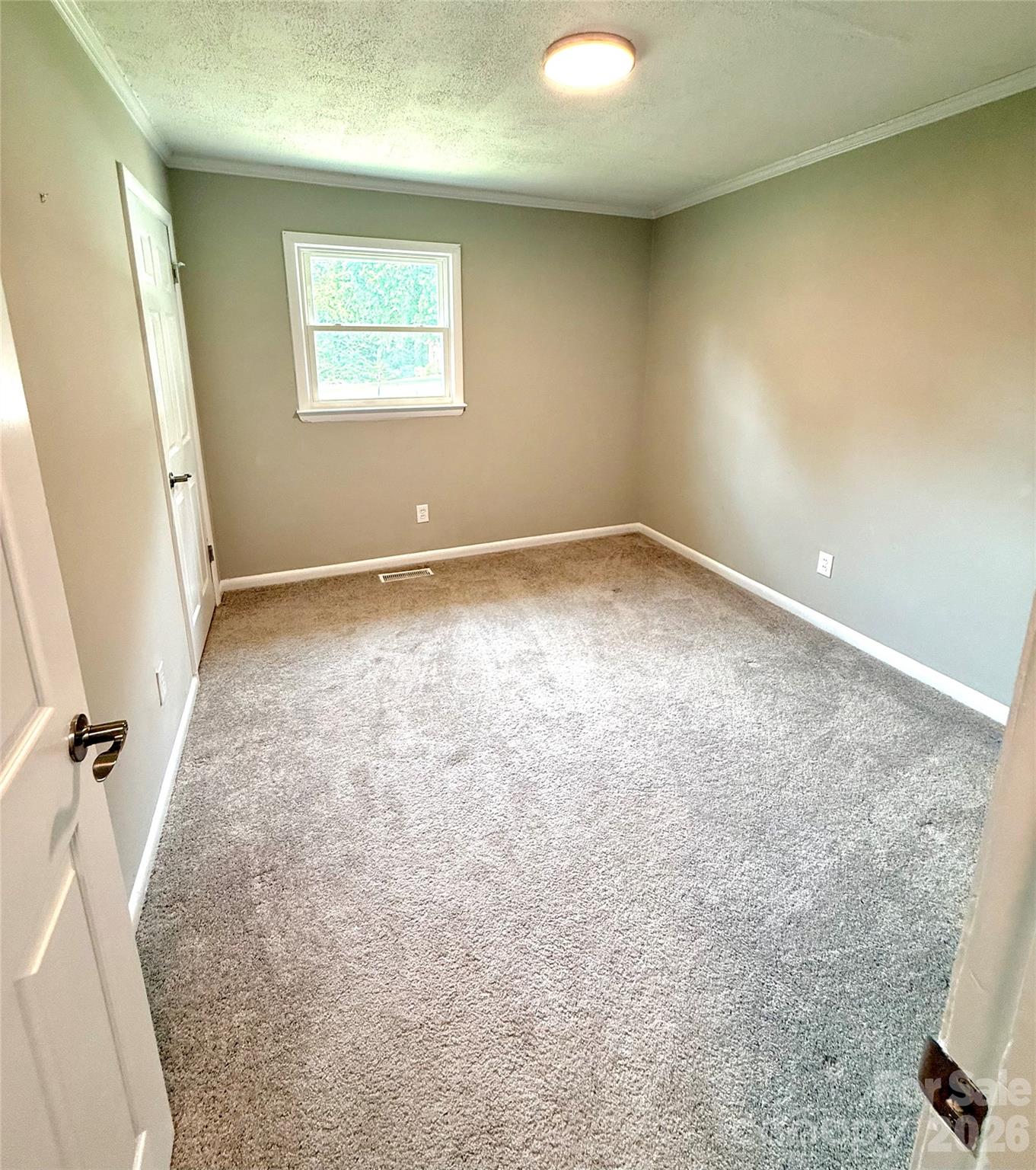 130 N Arlington Avenue Jonesville NC 28642