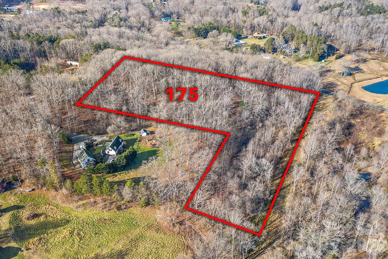 175 Stonehaven Drive Mooresville NC 28115