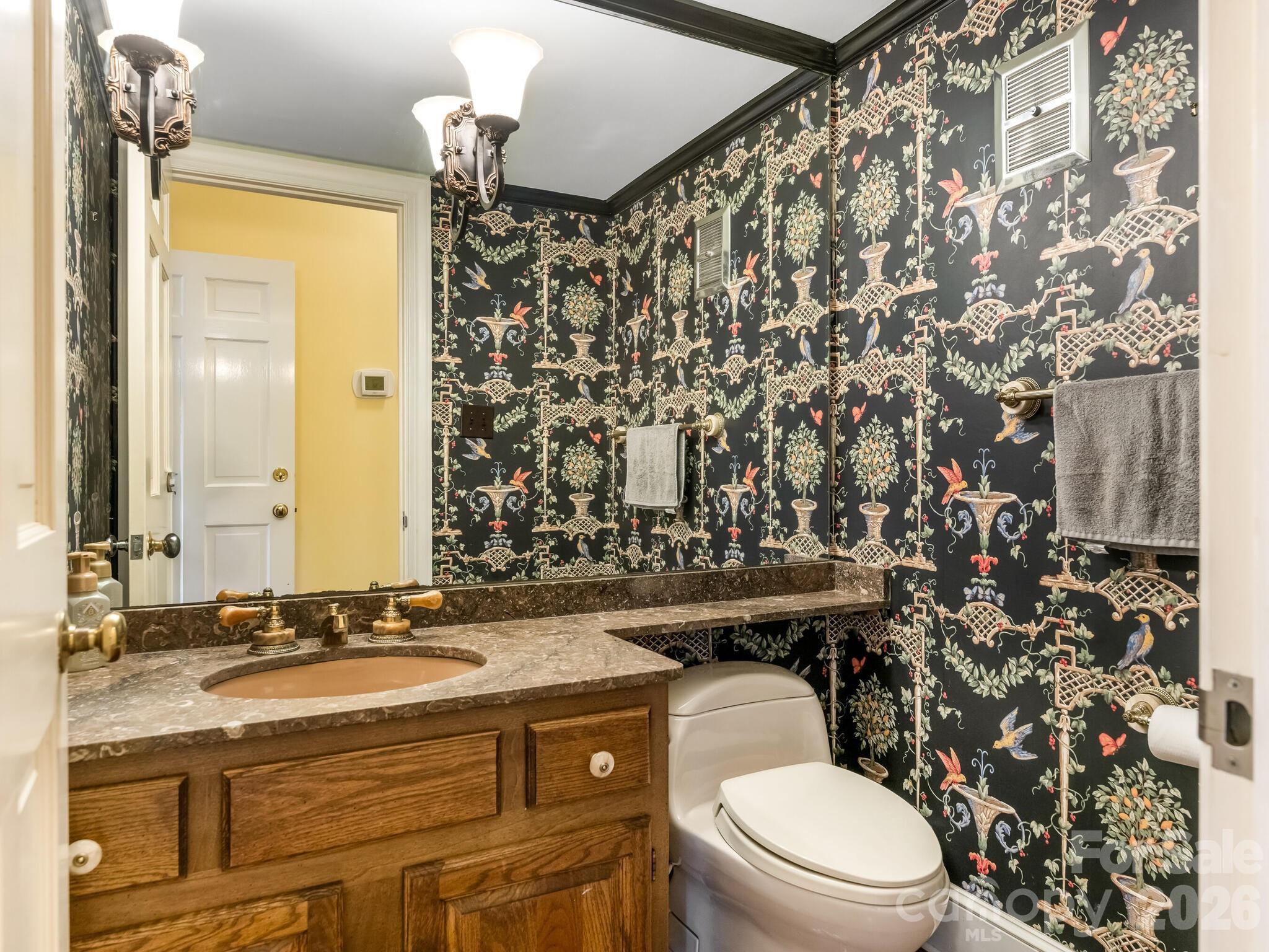 2750 Loch Lane Charlotte NC 28226