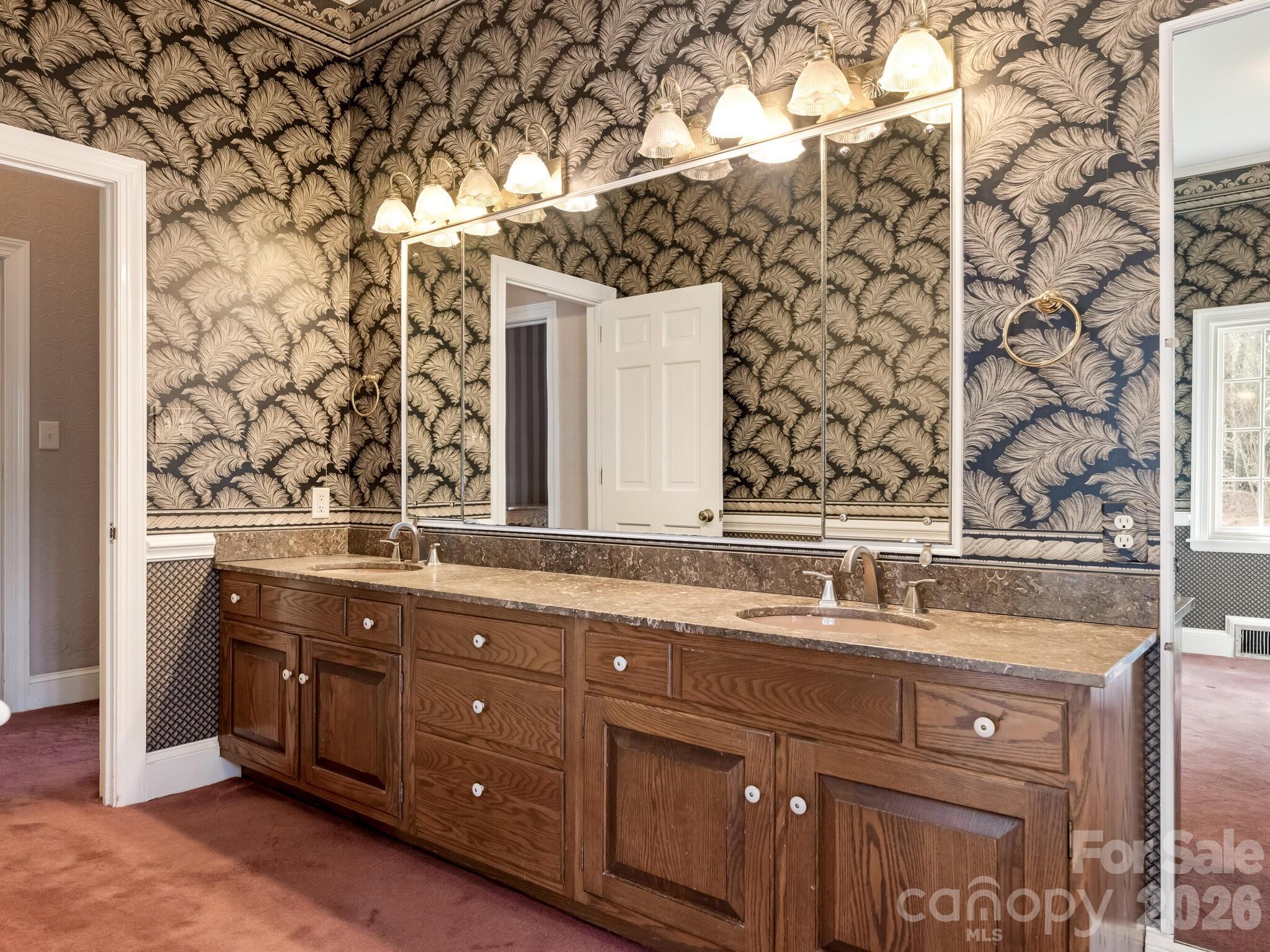 2750 Loch Lane Charlotte NC 28226