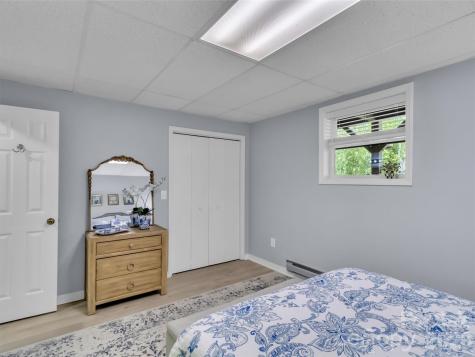 211 Rustic Road Waynesville NC 28786