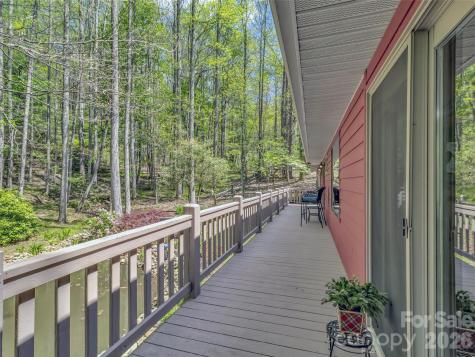 211 Rustic Road Waynesville NC 28786