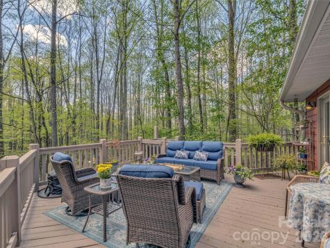 211 Rustic Road Waynesville NC 28786