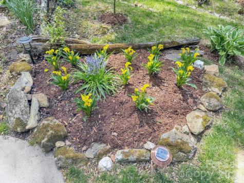 211 Rustic Road Waynesville NC 28786