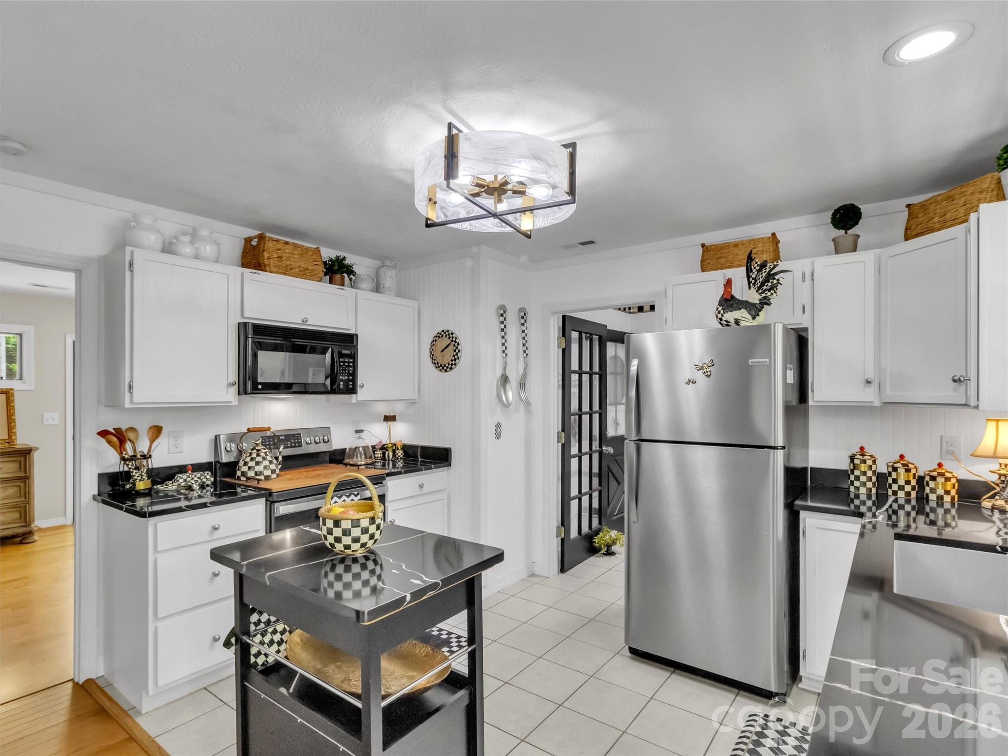 211 Rustic Road Waynesville NC 28786