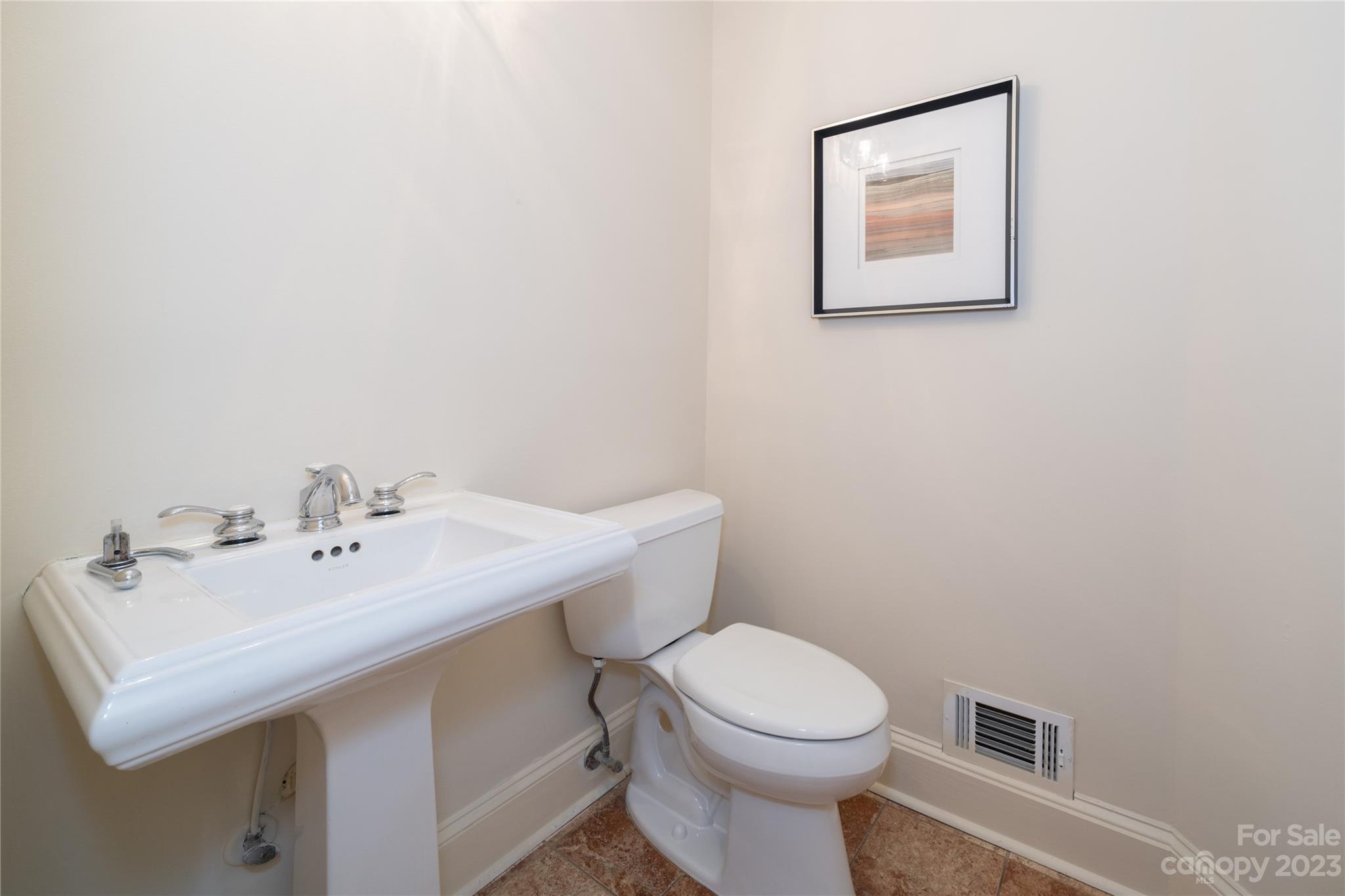 4301 Deepwood Drive Charlotte NC 28226