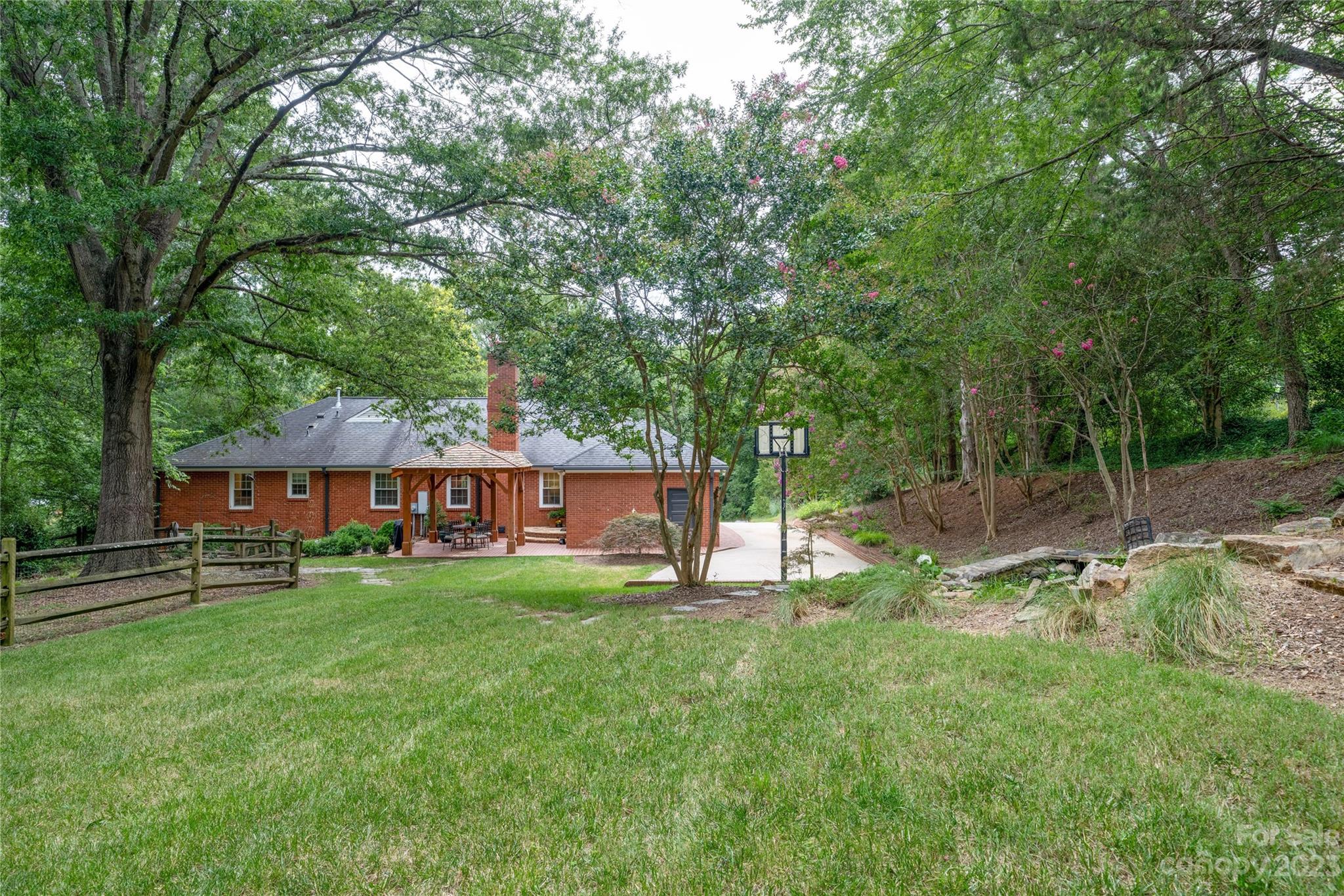 4301 Deepwood Drive Charlotte NC 28226