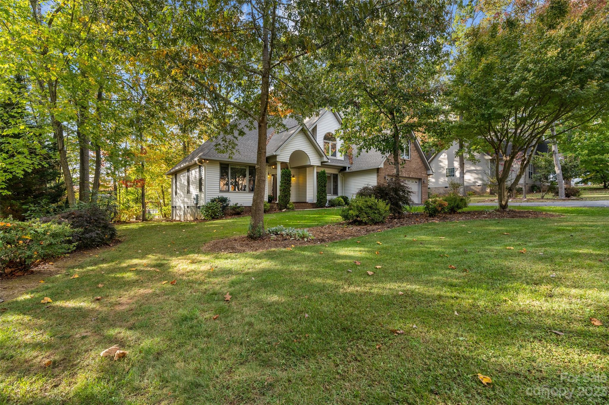 28 Helen Holcombe Way Candler NC 28715