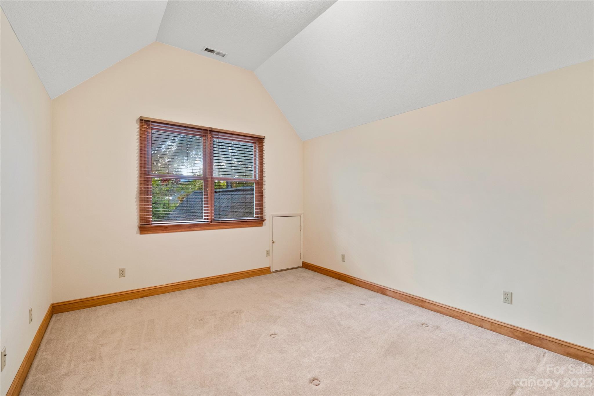 28 Helen Holcombe Way Candler NC 28715