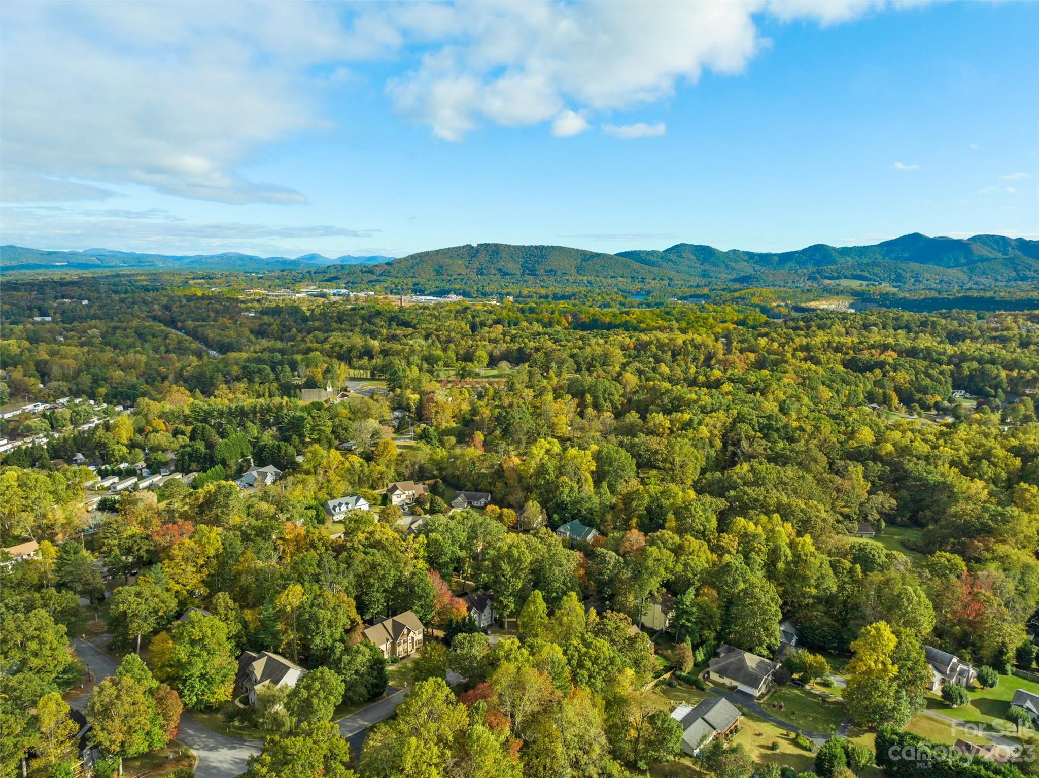 28 Helen Holcombe Way Candler NC 28715