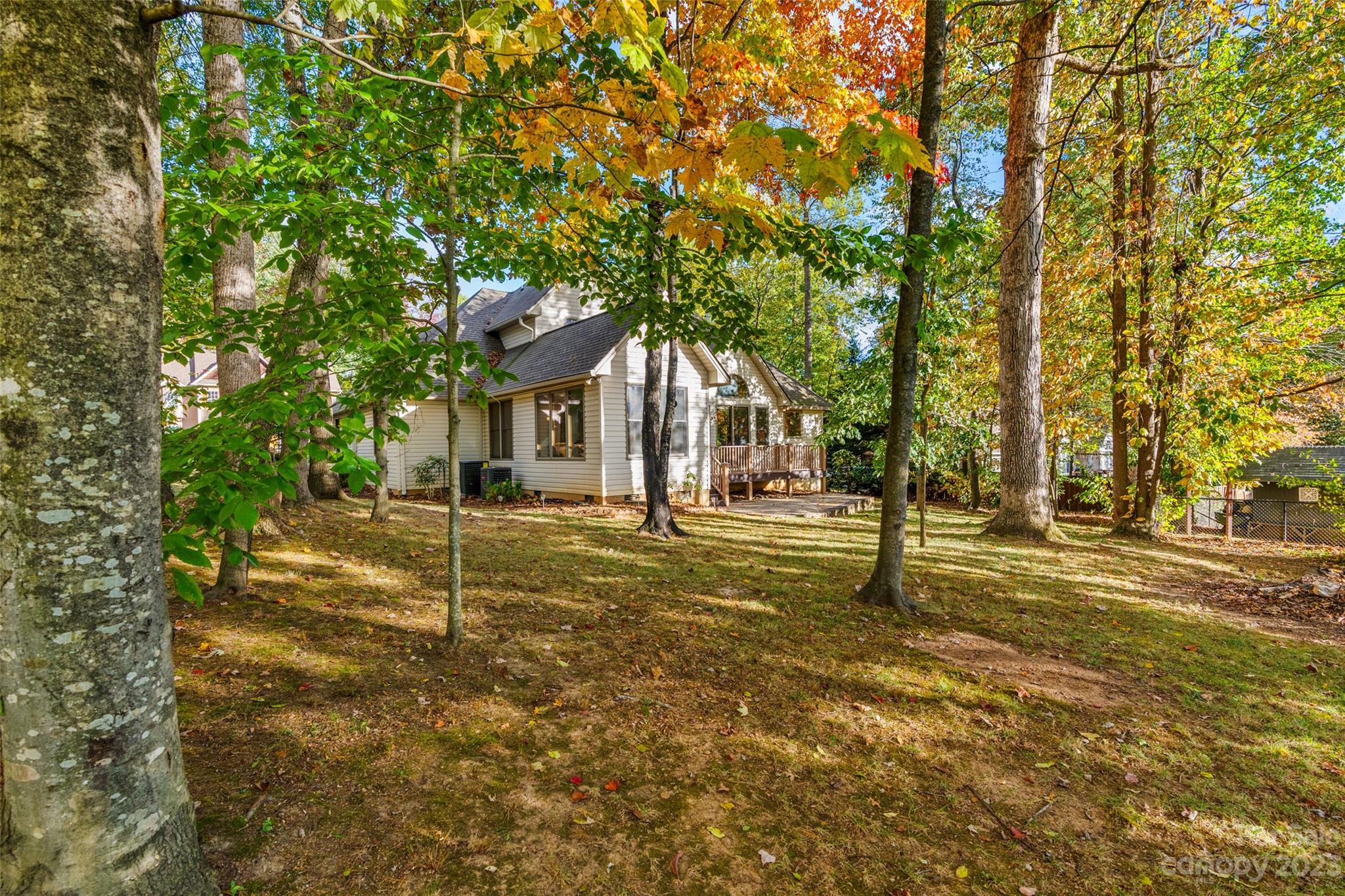 28 Helen Holcombe Way Candler NC 28715