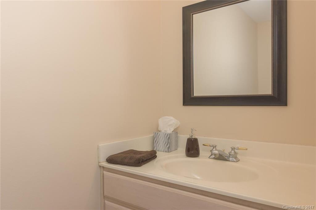 715 Long Branch Road Swannanoa NC 28778