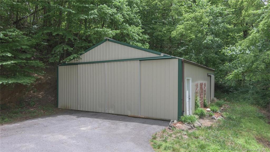 715 Long Branch Road Swannanoa NC 28778