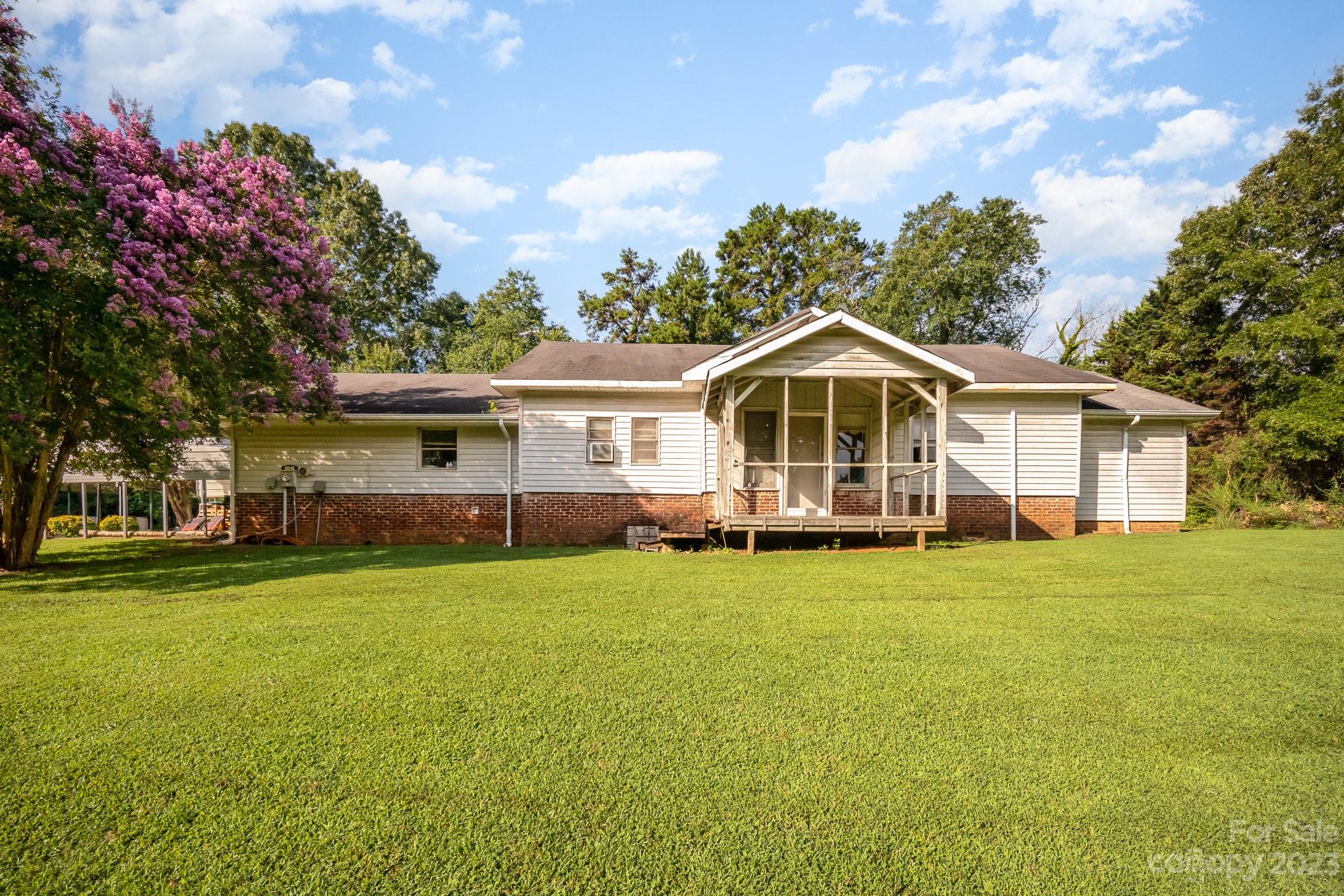 3120 28th Avenue Drive NE Hickory NC 28601