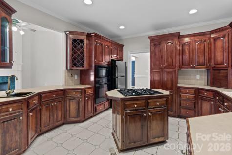 165 Futrell Landing New London NC 28127