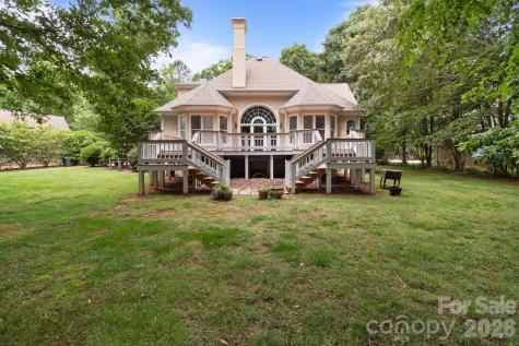 165 Futrell Landing New London NC 28127