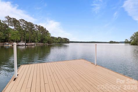 165 Futrell Landing New London NC 28127