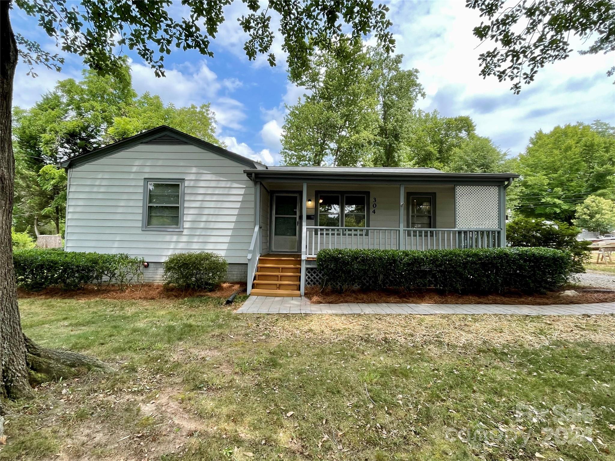 304 Rhyne Street Stanley NC 28164