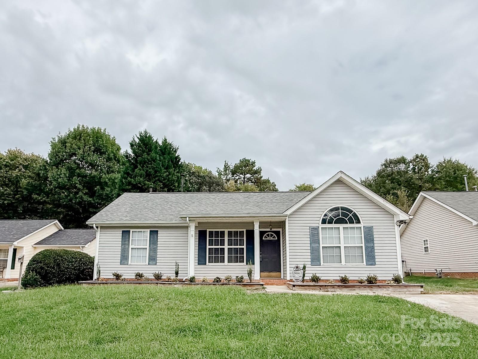 9417 Northwoods Forest Drive Charlotte NC 28214