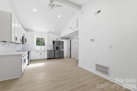 501 Friendship Drive Matthews NC 28105