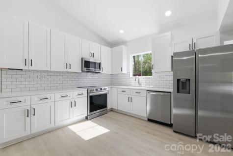 501 Friendship Drive Matthews NC 28105