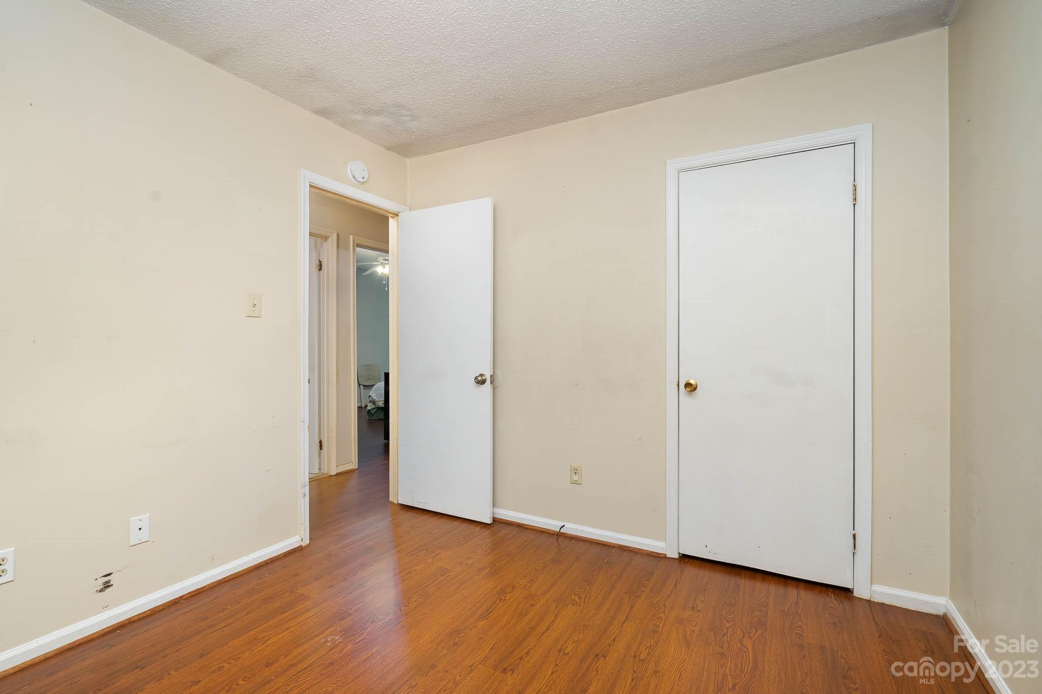 1822 Crandon Drive Charlotte NC 28216