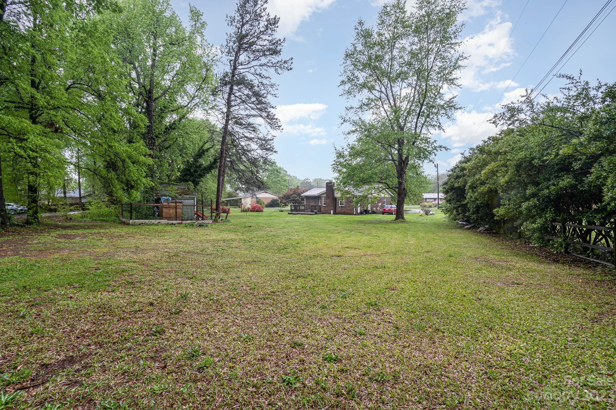 1822 Crandon Drive Charlotte NC 28216