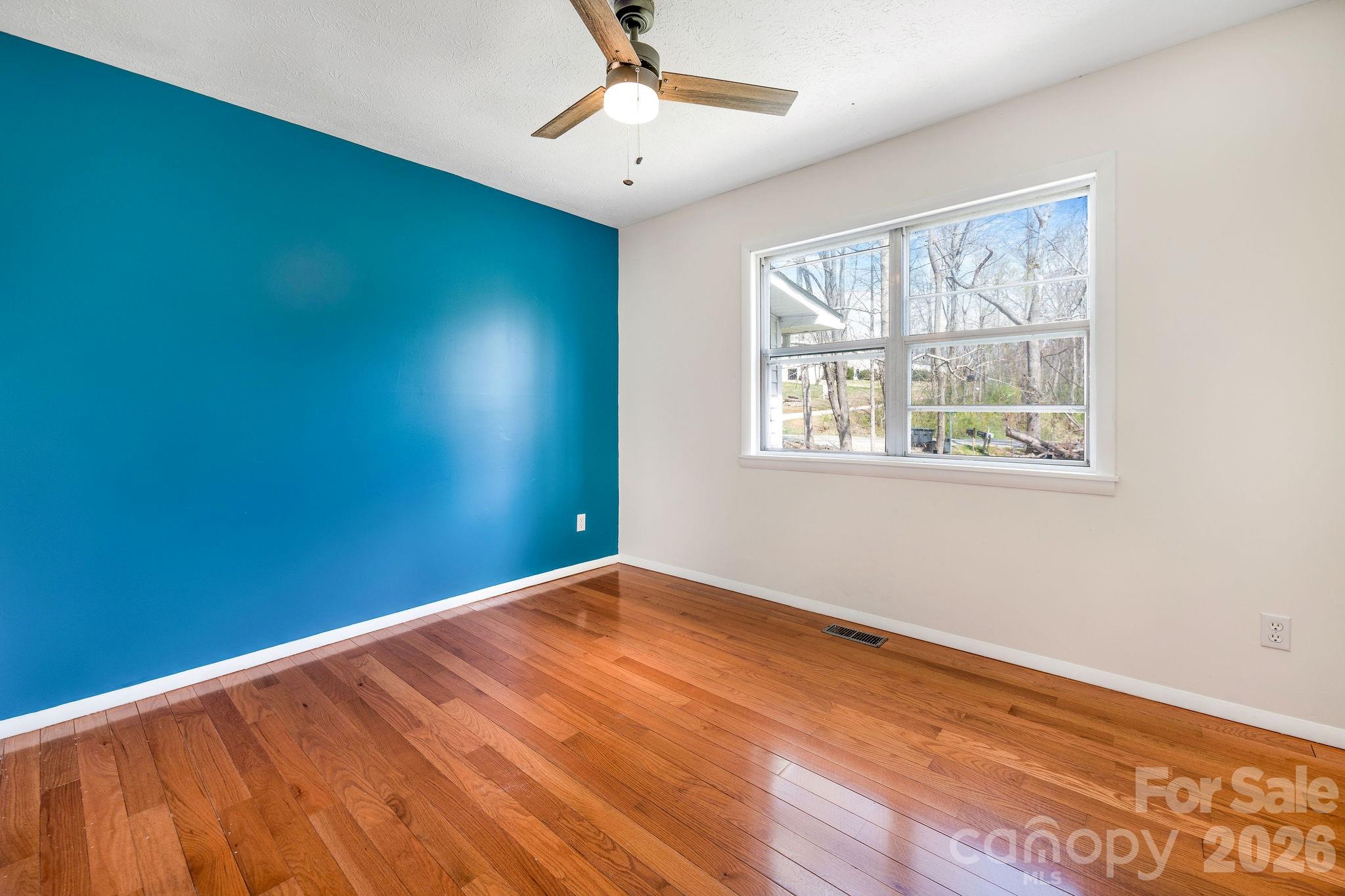 18 Peaceful Valley Lane Flat Rock NC 28731