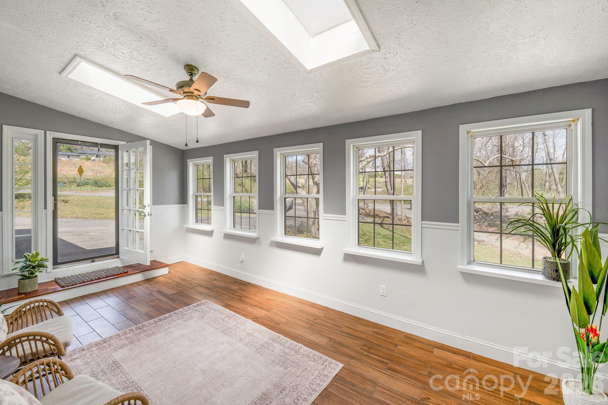 18 Peaceful Valley Lane Flat Rock NC 28731
