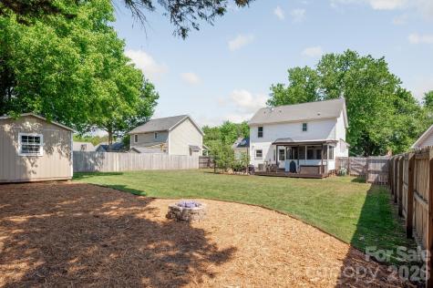 14442 Planters Knob Lane Charlotte NC 28273