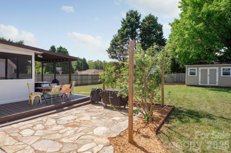 14442 Planters Knob Lane Charlotte NC 28273