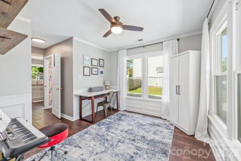14442 Planters Knob Lane Charlotte NC 28273