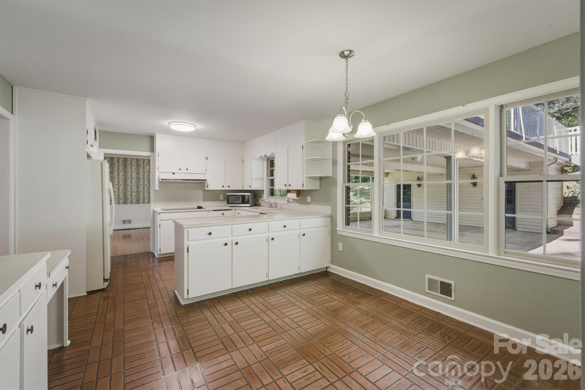 102 Woodland Drive Morganton NC 28655