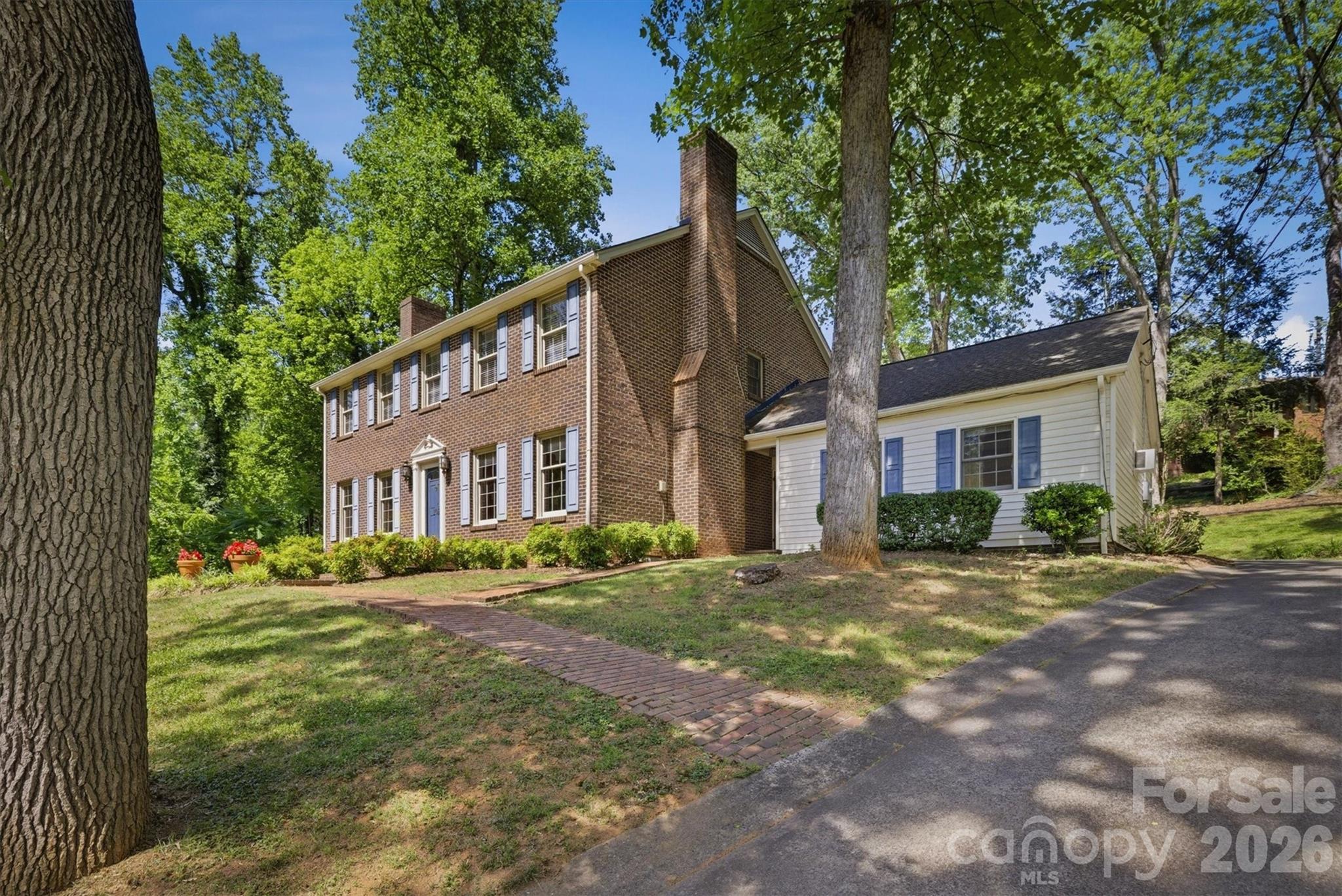 102 Woodland Drive Morganton NC 28655