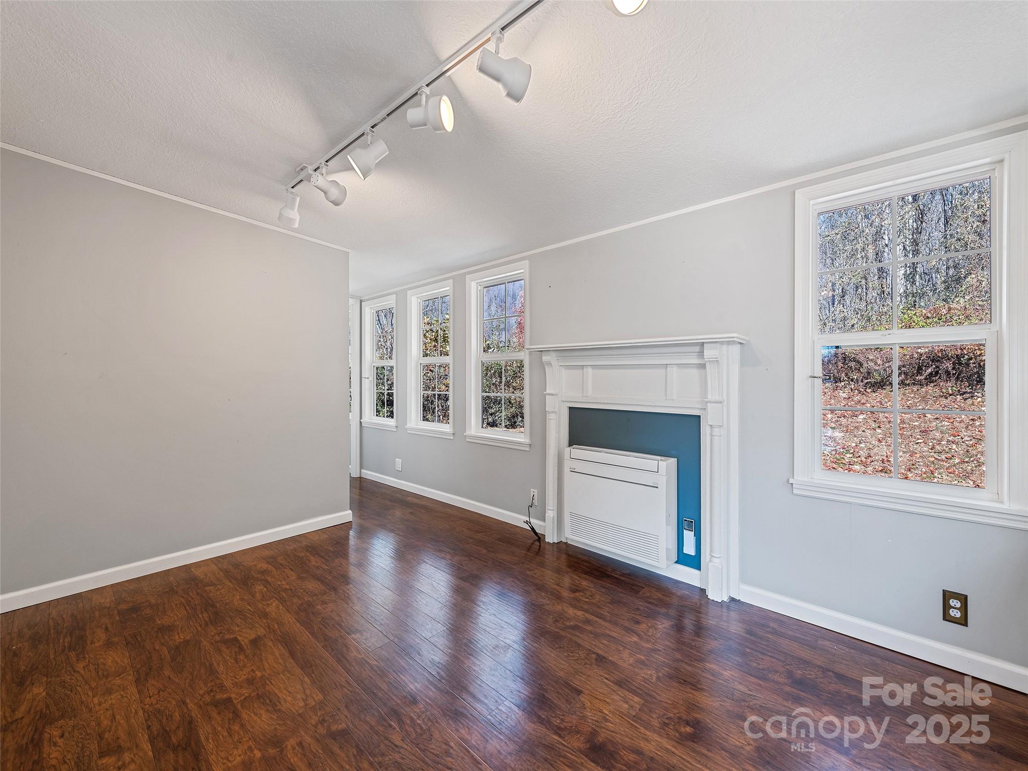 93 Merry Way Clyde NC 28721