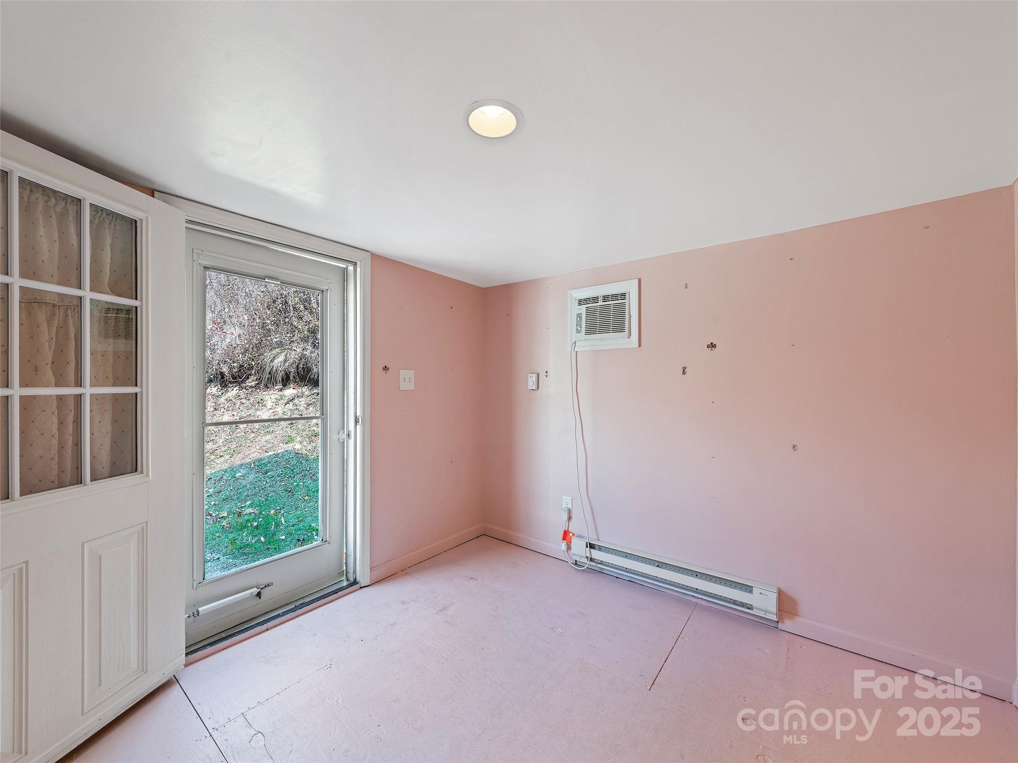 93 Merry Way Clyde NC 28721