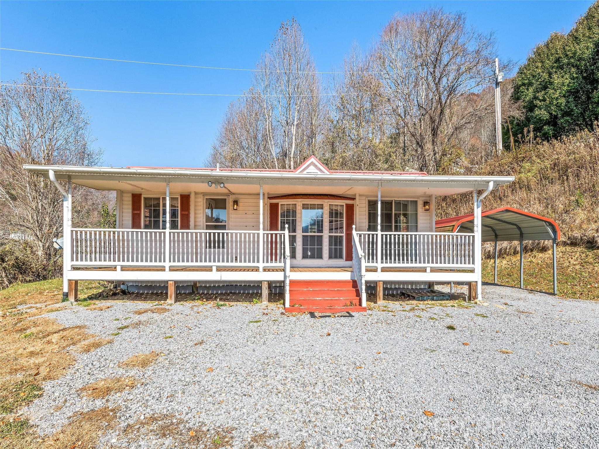93 Merry Way Clyde NC 28721