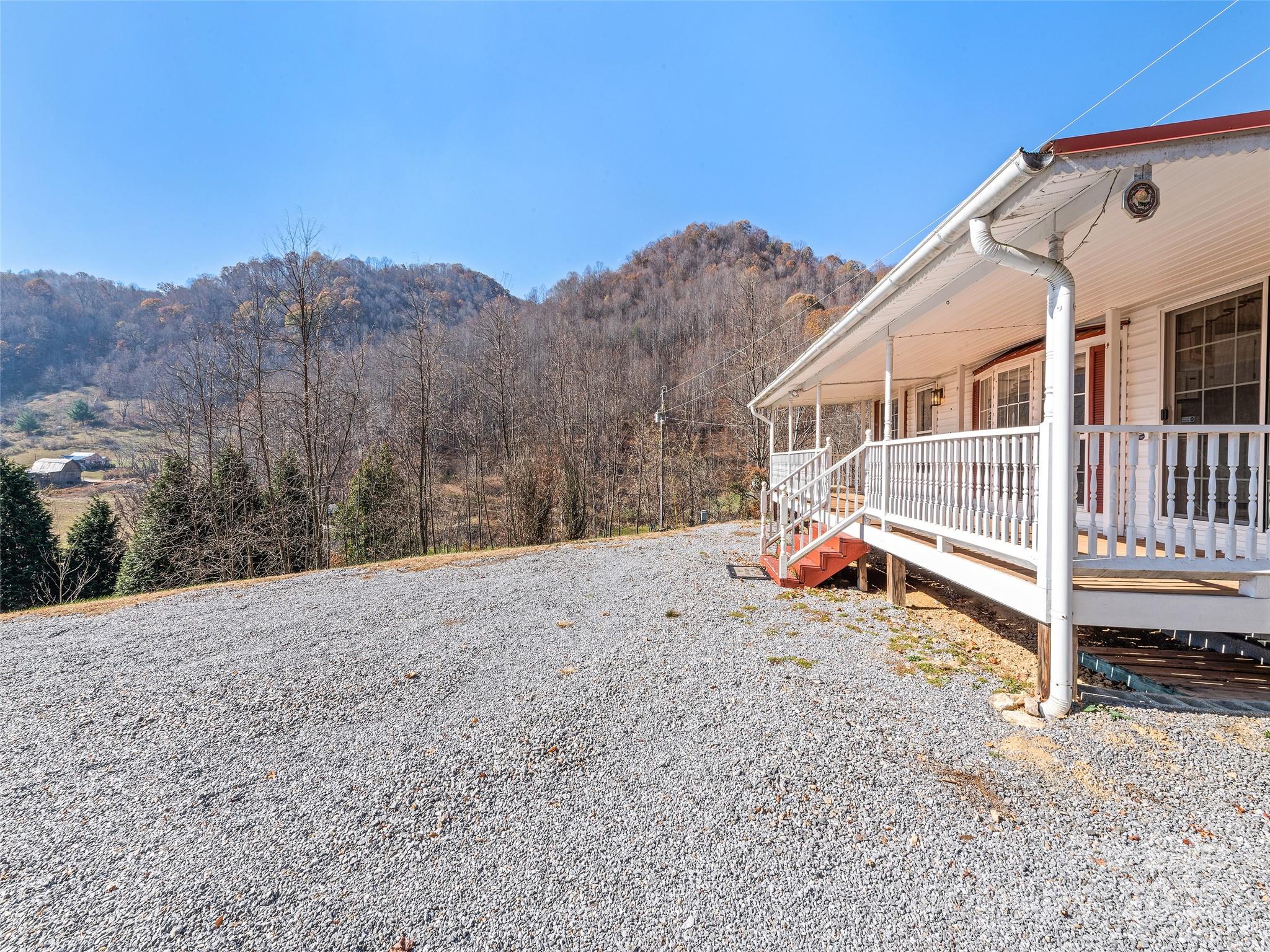 93 Merry Way Clyde NC 28721